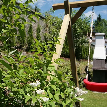 Vakantiehuis Sabrina Mit Aussenpool Im Sommer