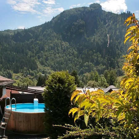 Vakantiehuis Sabrina Mit Aussenpool Im Sommer